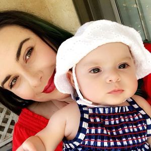 Meet your Posher, Nora